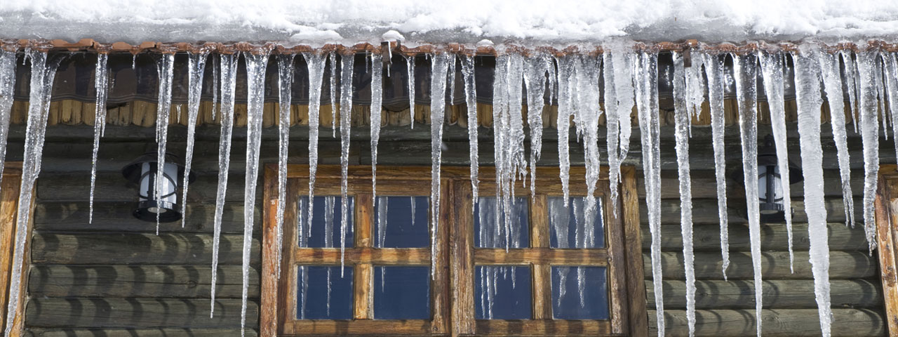 spray foam prevents ice dams by providing proper insulation in Pompano attic spaces